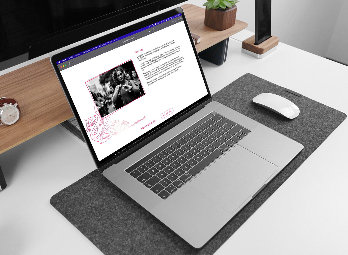 My UX/WebDev Portfolio / Laura Rabinovich webite laptop mockup